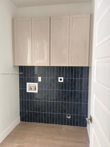 24440 SW 209th Place, Homestead, FL 33031