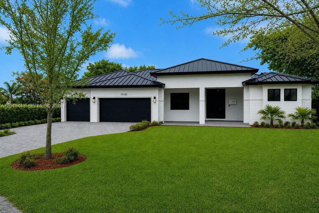 24440 SW 209th Place, Homestead, FL 33031