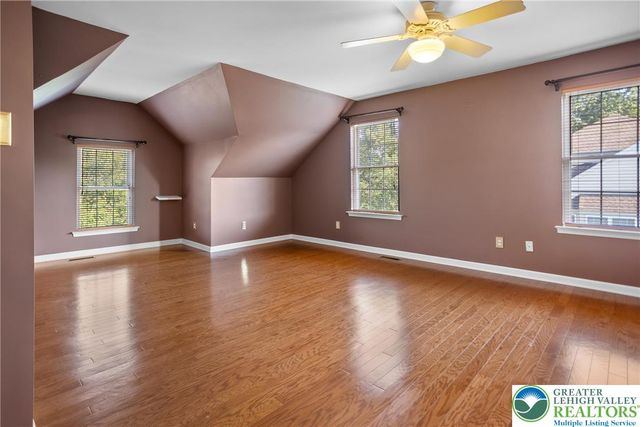 437 Sawgrass Drive, Upper Macungie Twp, PA 18104