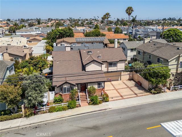 1004 Green, Redondo Beach, CA 90278