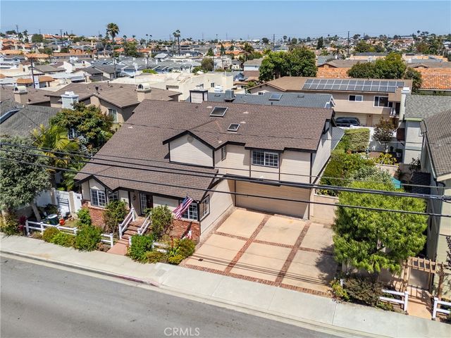 1004 Green, Redondo Beach, CA 90278