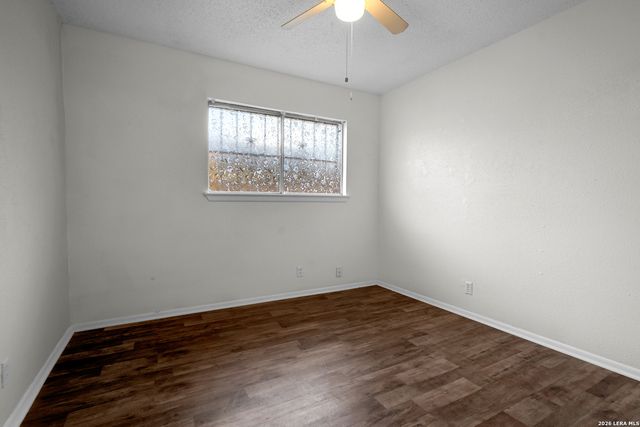 5727 Bienville Dr, San Antonio, TX 78233