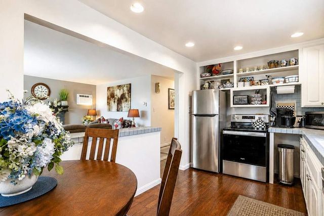 1718 Pomeroy Avenue, Santa Clara, CA 95051