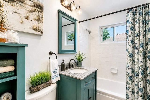 1718 Pomeroy Avenue, Santa Clara, CA 95051