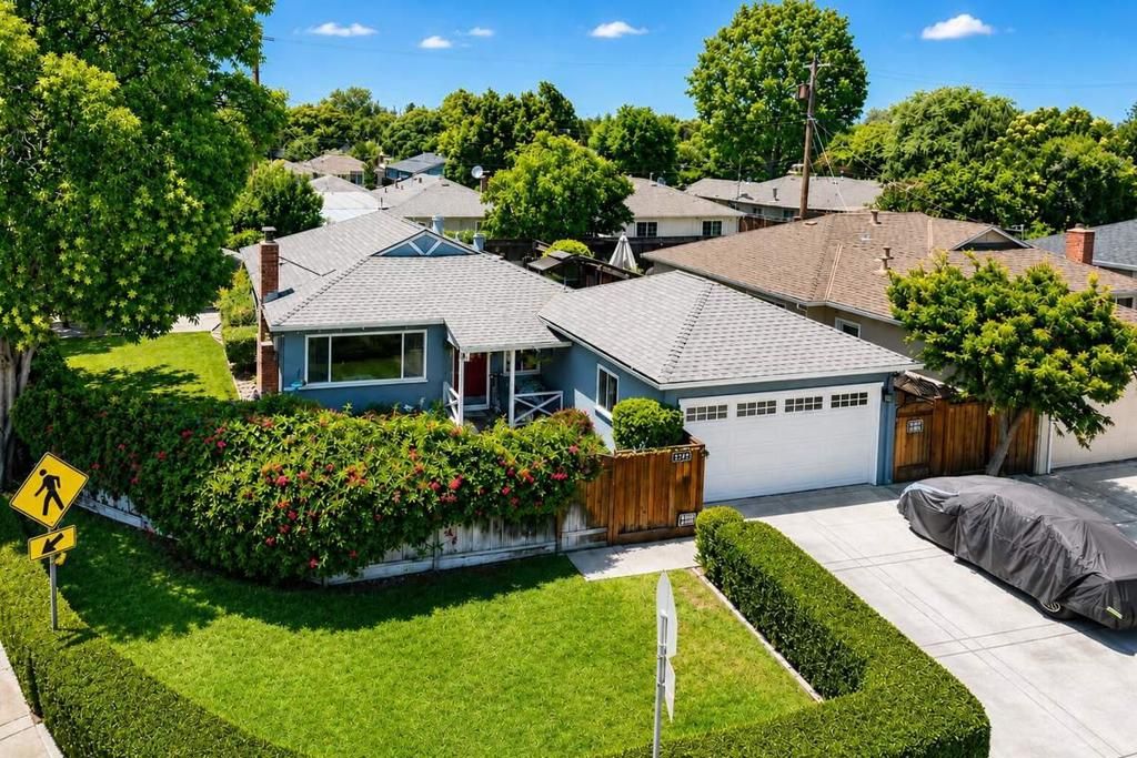 1718 Pomeroy Avenue, Santa Clara, CA 95051