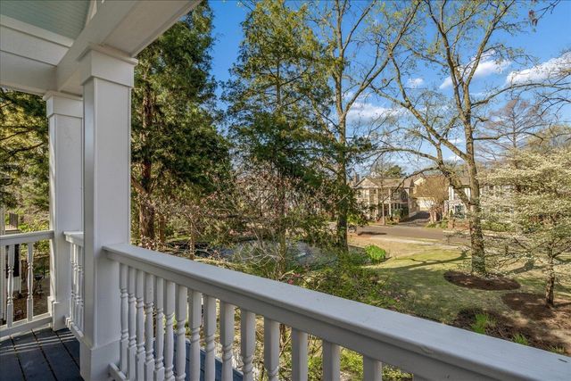 855 HARBOR ISLE CIR W, Memphis, TN 38103