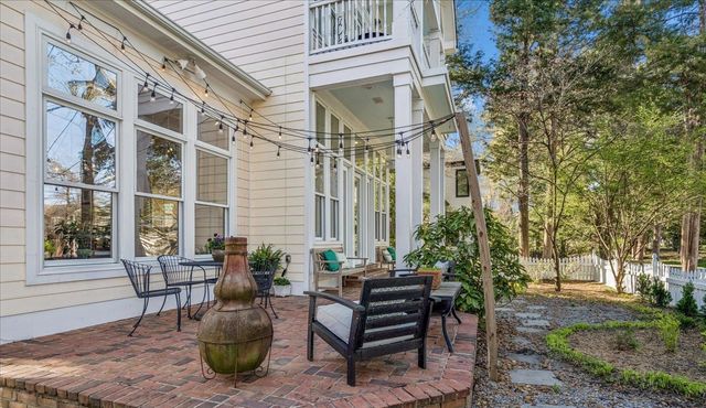 855 HARBOR ISLE CIR W, Memphis, TN 38103