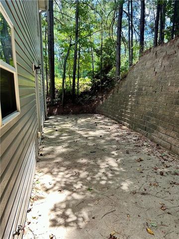 101 Twin Pines Court, Dallas, GA 30132