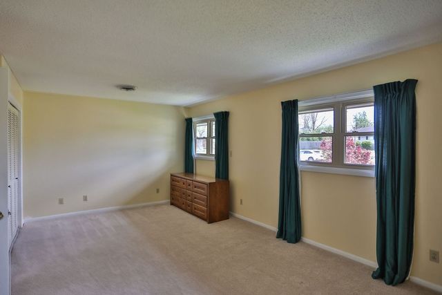 305 Myers Ter, Carthage, TN 37030
