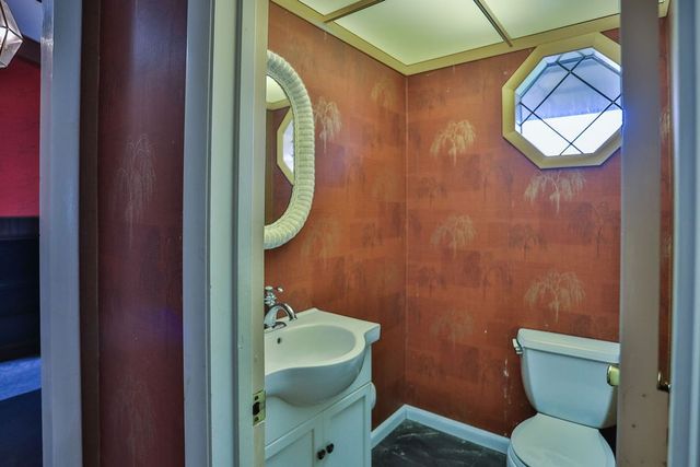 305 Myers Ter, Carthage, TN 37030
