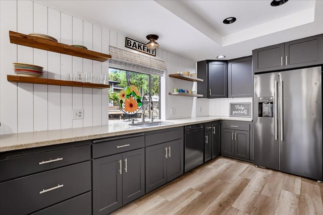 11237 Bobolink Way, Auburn, CA 95602