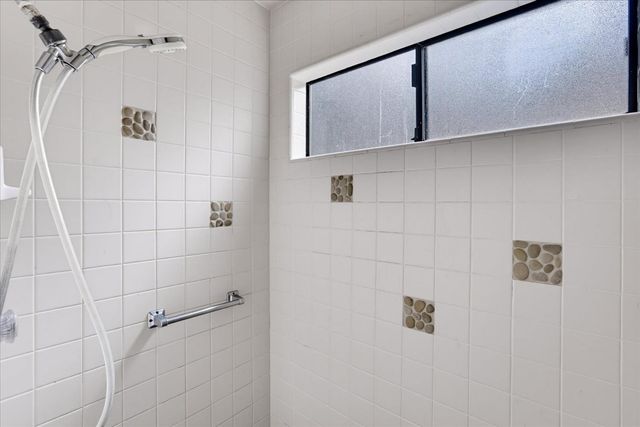 11237 Bobolink Way, Auburn, CA 95602