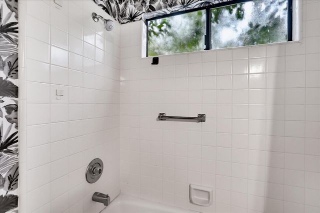 11237 Bobolink Way, Auburn, CA 95602