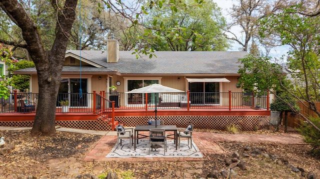 11237 Bobolink Way, Auburn, CA 95602