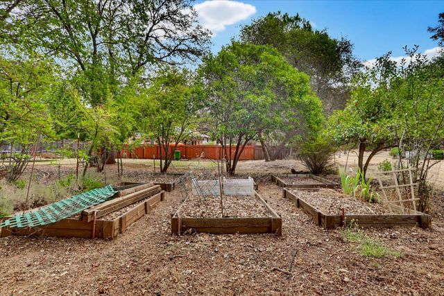 11237 Bobolink Way, Auburn, CA 95602