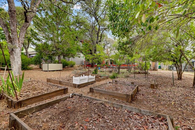 11237 Bobolink Way, Auburn, CA 95602