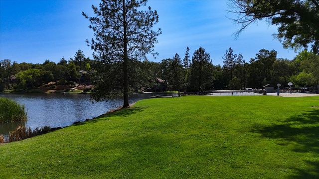 11237 Bobolink Way, Auburn, CA 95602