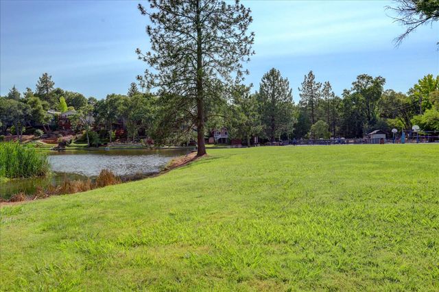 11237 Bobolink Way, Auburn, CA 95602