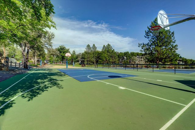 11237 Bobolink Way, Auburn, CA 95602