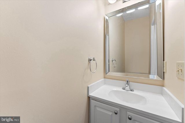 407 LAKEVIEW CT, Stafford, VA 22554