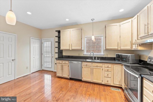 407 LAKEVIEW CT, Stafford, VA 22554