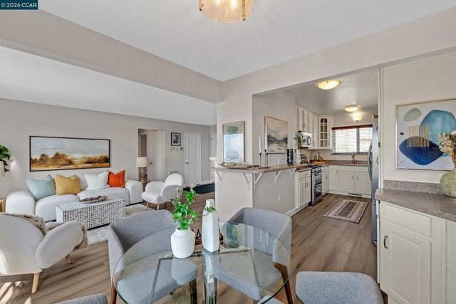 16057 Gramercy Dr, Castro Valley, CA 94578