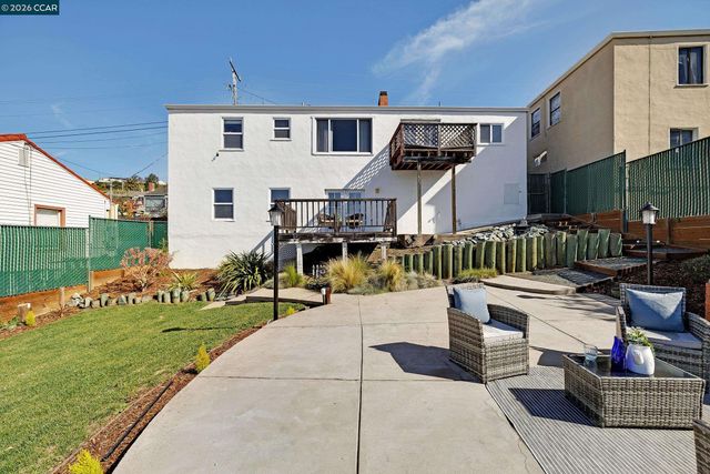 16057 Gramercy Dr, Castro Valley, CA 94578