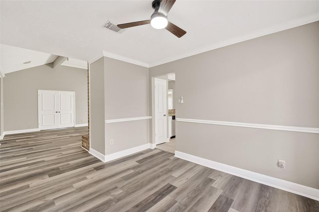 12403 Meadow Ridge Dr, Stafford, TX 77477