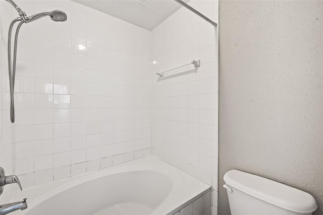 12403 Meadow Ridge Dr, Stafford, TX 77477