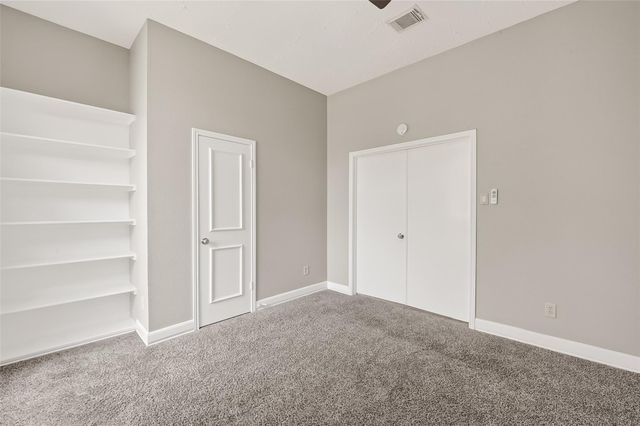 12403 Meadow Ridge Dr, Stafford, TX 77477