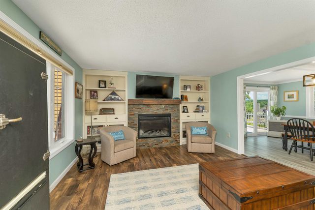53 Garden Circle, Laconia, NH 03246