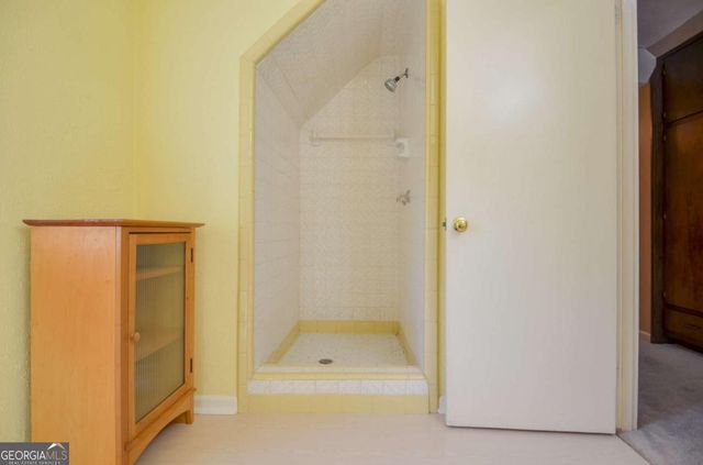 716 Killian Hill Road SW, Lilburn, GA 30047