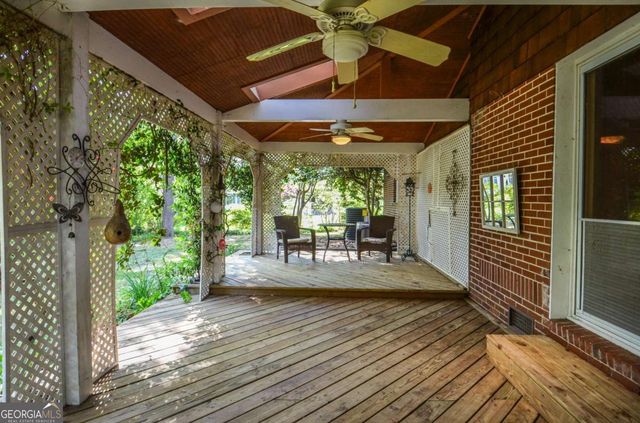 716 Killian Hill Road SW, Lilburn, GA 30047