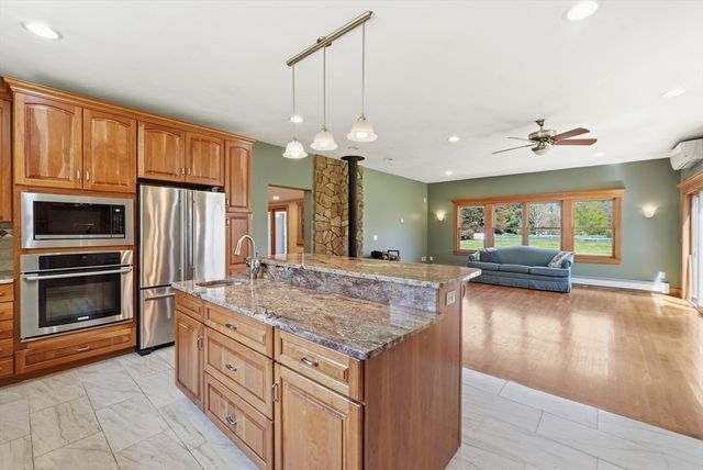 269 Harvard Rd, Bolton, MA 01740