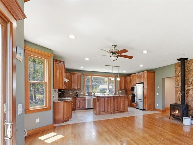269 Harvard Rd, Bolton, MA 01740