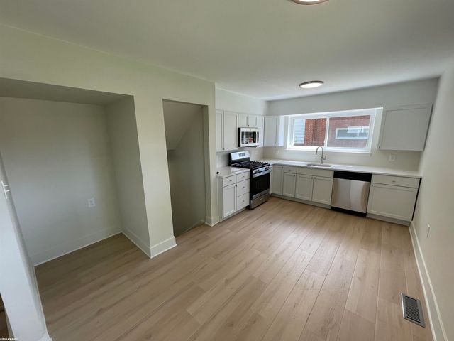 36550 Weideman Street, Clinton Twp, MI 48035