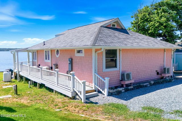 459 Ironwood Drive SE, Bolivia, NC 28422