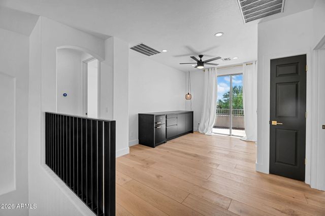 27363 N WHITEHORN Trail, Peoria, AZ 85383