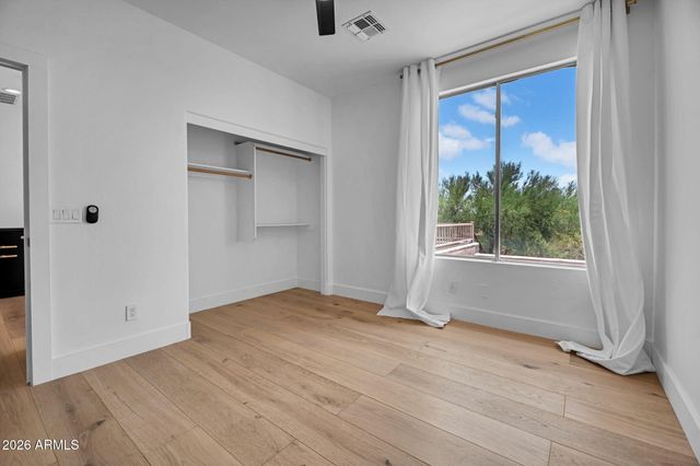 27363 N WHITEHORN Trail, Peoria, AZ 85383