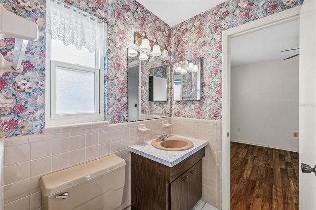 1812 48TH STREET W, Bradenton, FL 34209