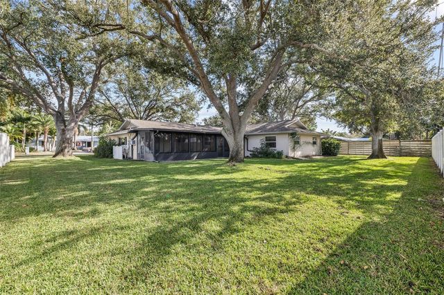 1812 48TH STREET W, Bradenton, FL 34209