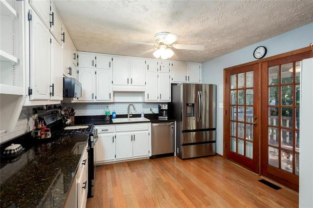 312 Harris Oaks, Dallas, GA 30157