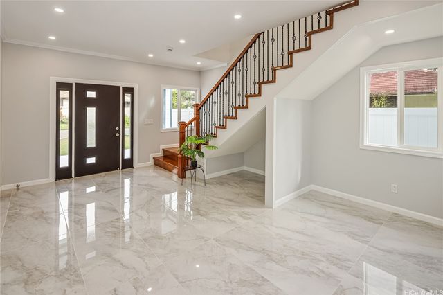 253 Kuahiwi Avenue, Wahiawa, HI 96786