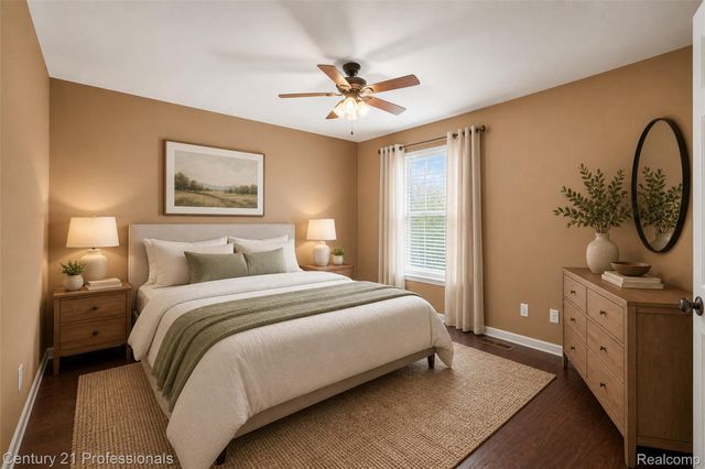49385 Central Park E, Shelby Charter Township, MI 48317