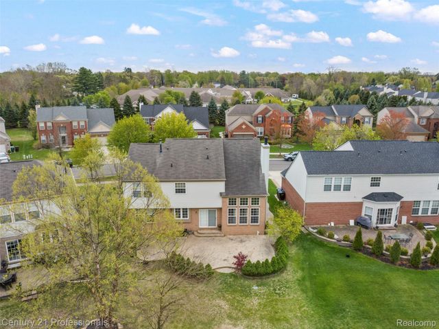 49385 Central Park E, Shelby Charter Township, MI 48317
