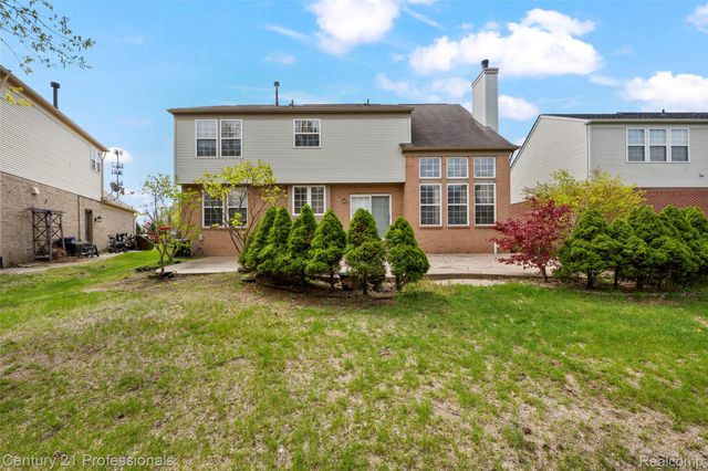 49385 Central Park E, Shelby Charter Township, MI 48317