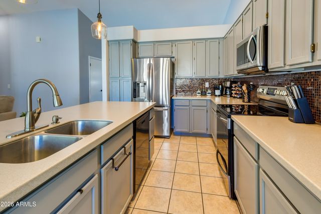 6444 E VIRGINIA Street, Mesa, AZ 85215