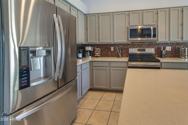 6444 E VIRGINIA Street, Mesa, AZ 85215