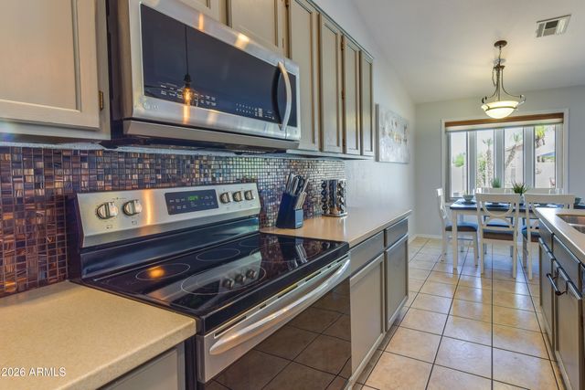 6444 E VIRGINIA Street, Mesa, AZ 85215