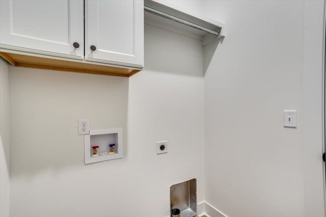 9638 W Cedar Lane, Maize, KS 67101